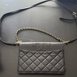 Tory Burch Savannah quilted flat clutch